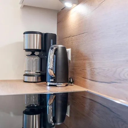 In Near Skiing And Hiking Area * Grobming